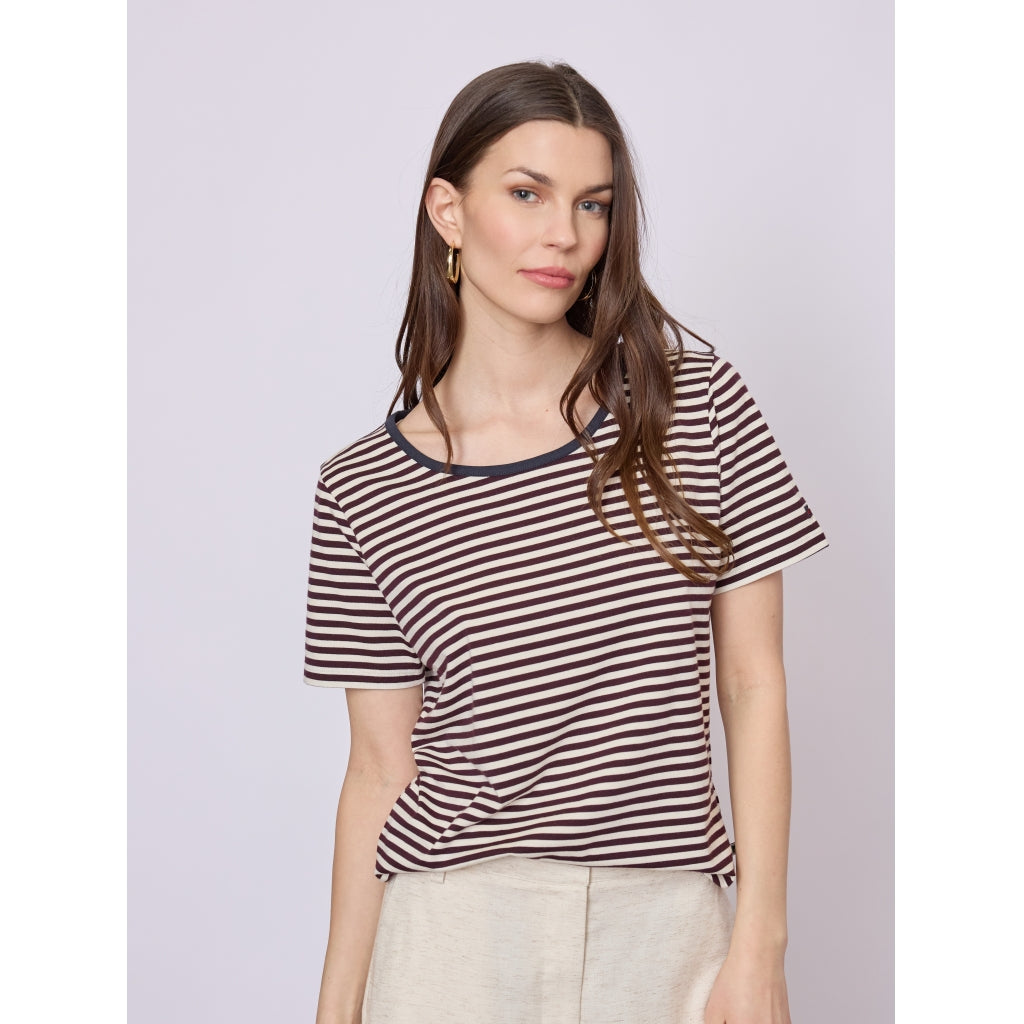 Redgreen Women Cecilie Tee Poloer 125 Dark Sand Stripe