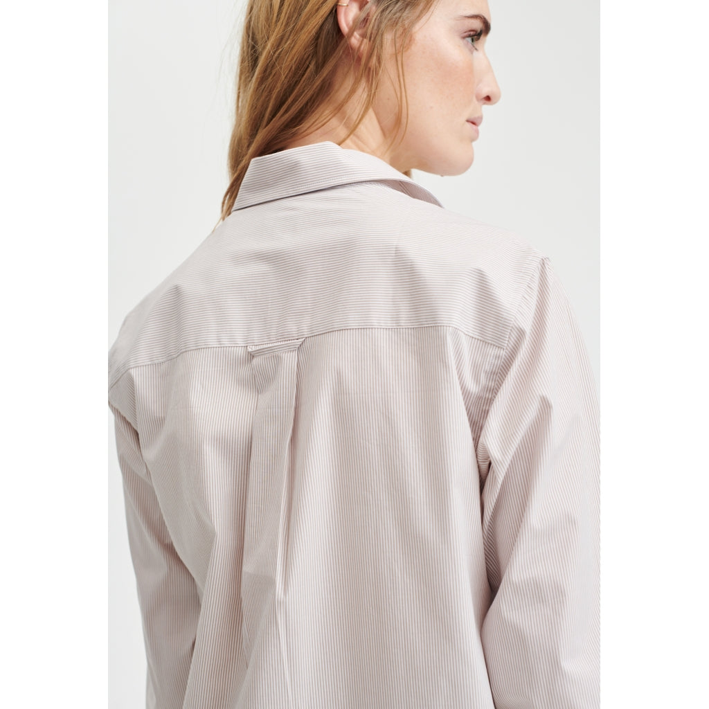 Freya skjorte - Mid Sand Stripe –