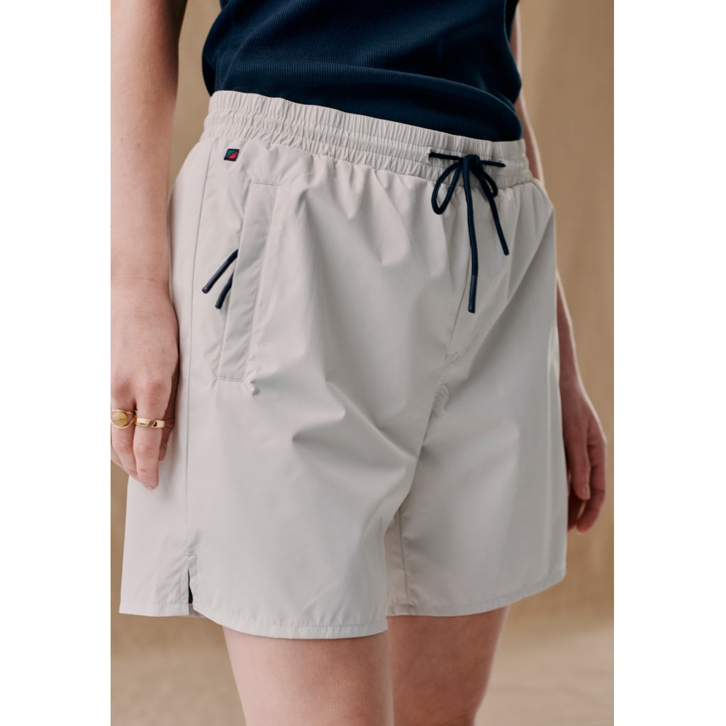 Redgreen Women Marianne Tech Shorts Bukser og Shorts Ecru